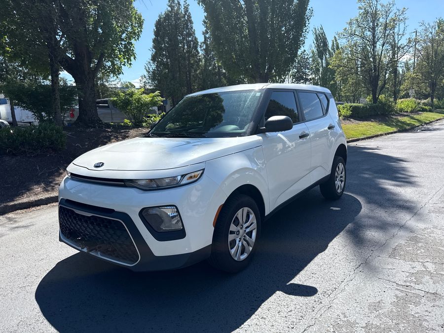 Used 2021 Kia Soul LX - Freedom Rear Entry Entry Fold Out Manual Ramp