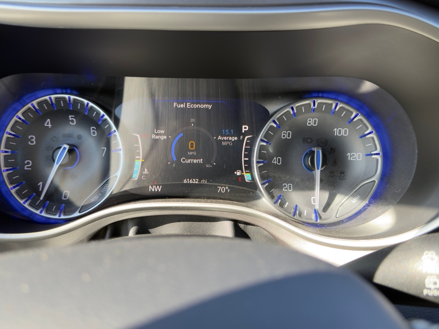 Used 2023 Chrysler Pacifica Touring L -   Entry  Ramp