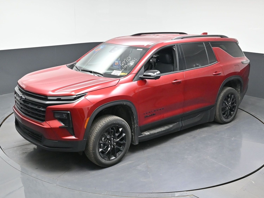 New 2026 Chevrolet Traverse 1LT Midnight - BraunAbility Side Entry In Floor Automatic Ramp