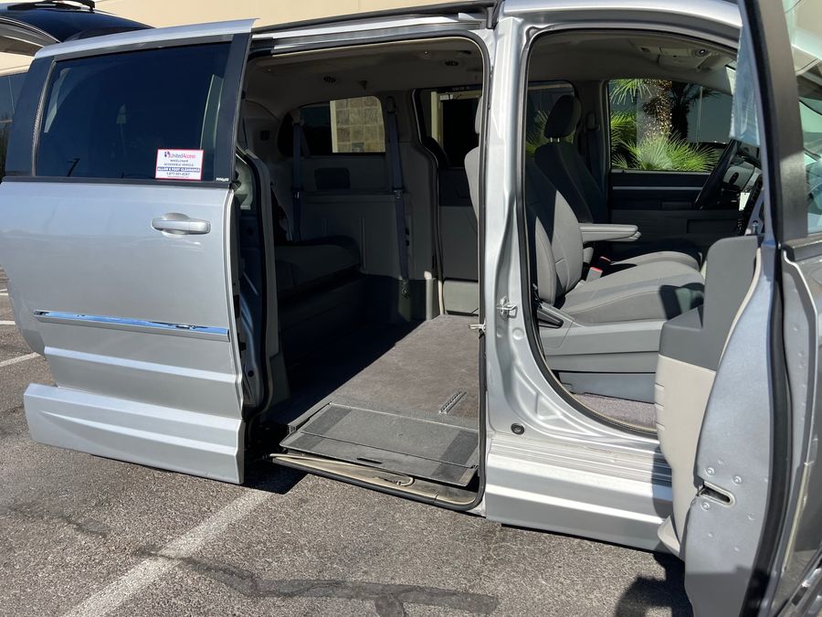 Used 2008 Dodge Grand Caravan SXT - VMI Side Entry Entry In Floor Automatic Ramp
