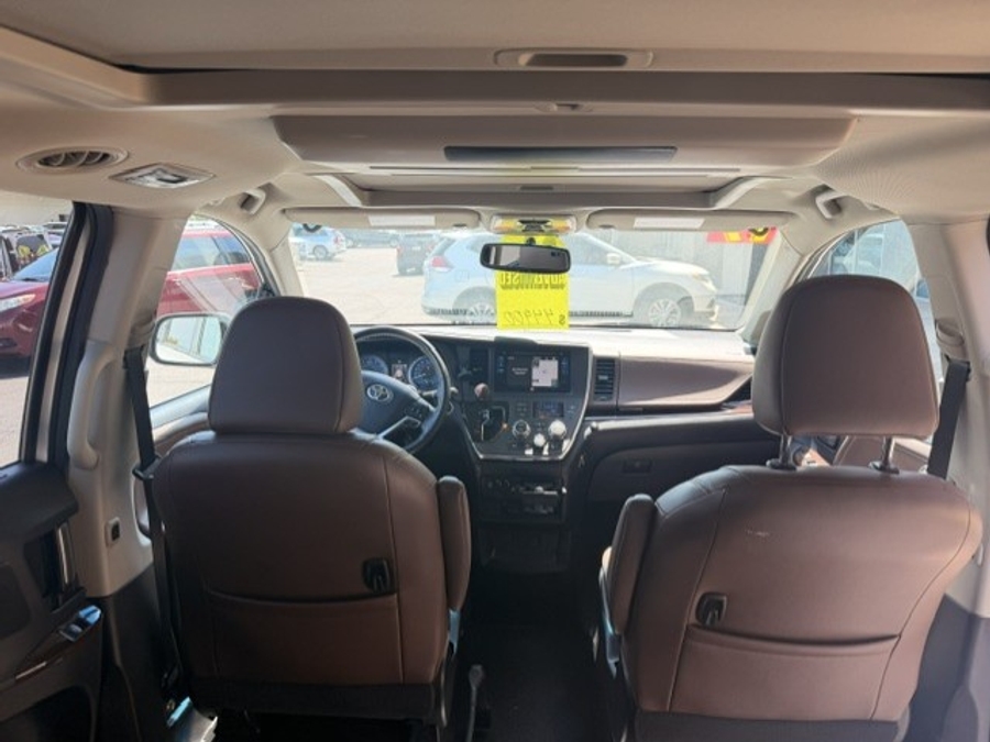 Used 2017 Toyota Sienna XLE - VMI Side Entry In Floor Automatic Ramp
