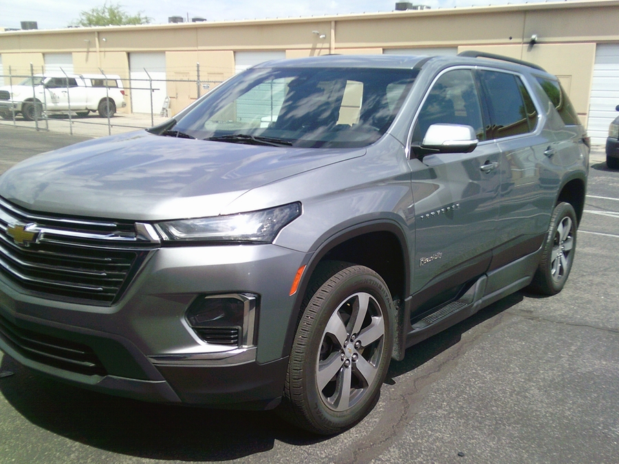 Used 2023 Chevrolet Traverse 3LT - BraunAbility Side Entry In Floor Automatic Ramp
