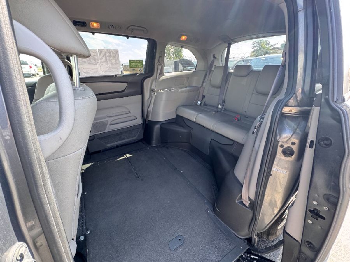 2012 HONDA ODYSSEY - Image 9