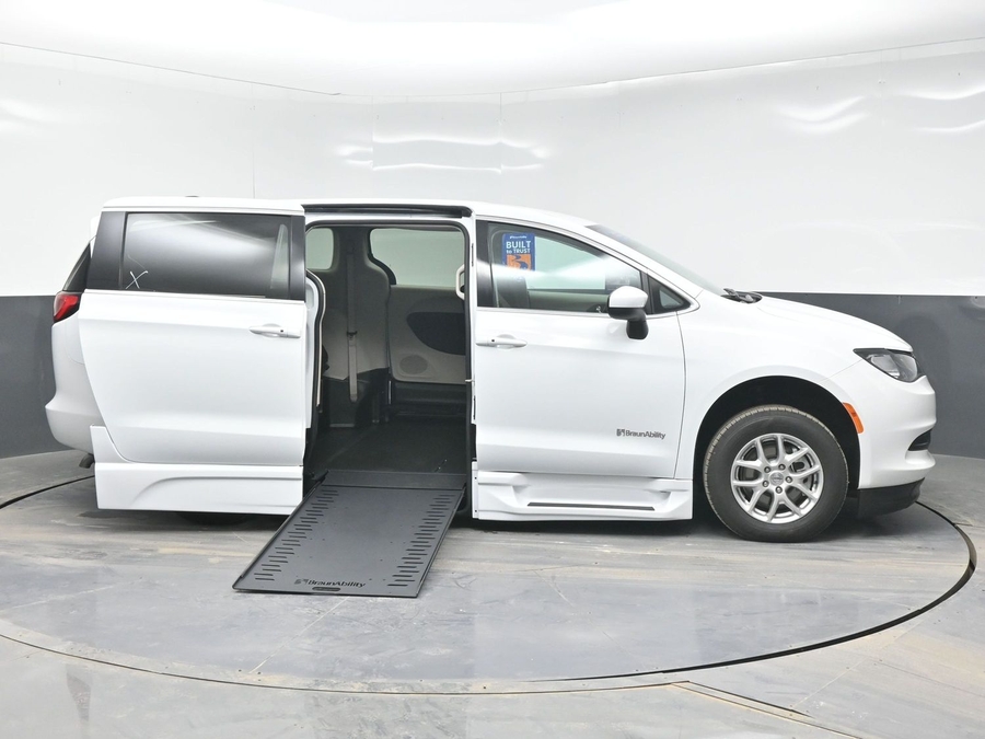 Used 2023 Chrysler Voyager LX - BraunAbility Side Entry Entry In Floor Automatic Ramp