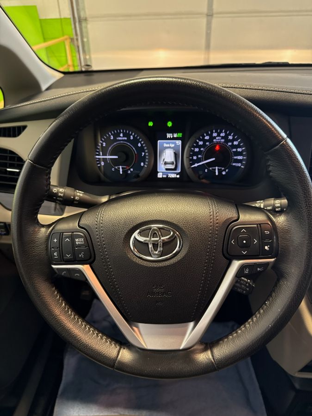 2020 TOYOTA SIENNA - Image 17