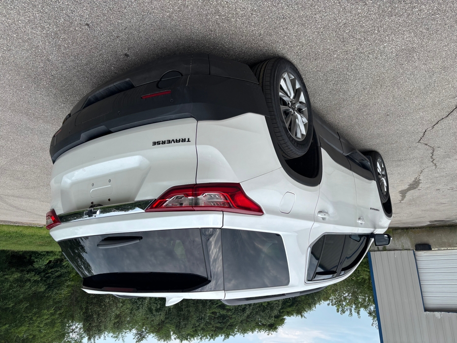 Used 2021 Chevrolet Traverse 3LT - BraunAbility Side Entry In Floor Automatic Ramp