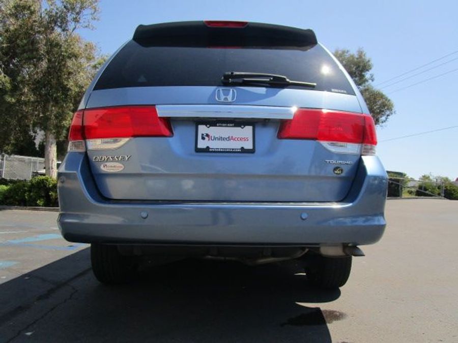 Used 2008 Honda Odyssey Touring - VMI Side Entry Entry In Floor Automatic Ramp