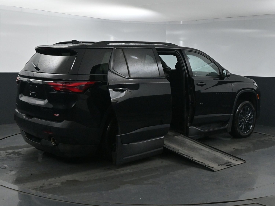 Used 2022 Chevrolet Traverse RS - BraunAbility Side Entry Entry In Floor Automatic Ramp