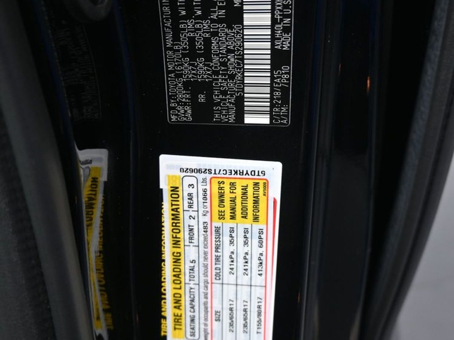 New 2026 Toyota Sienna Hybrid XLE Add - BraunAbility Side Entry In Floor Automatic Ramp