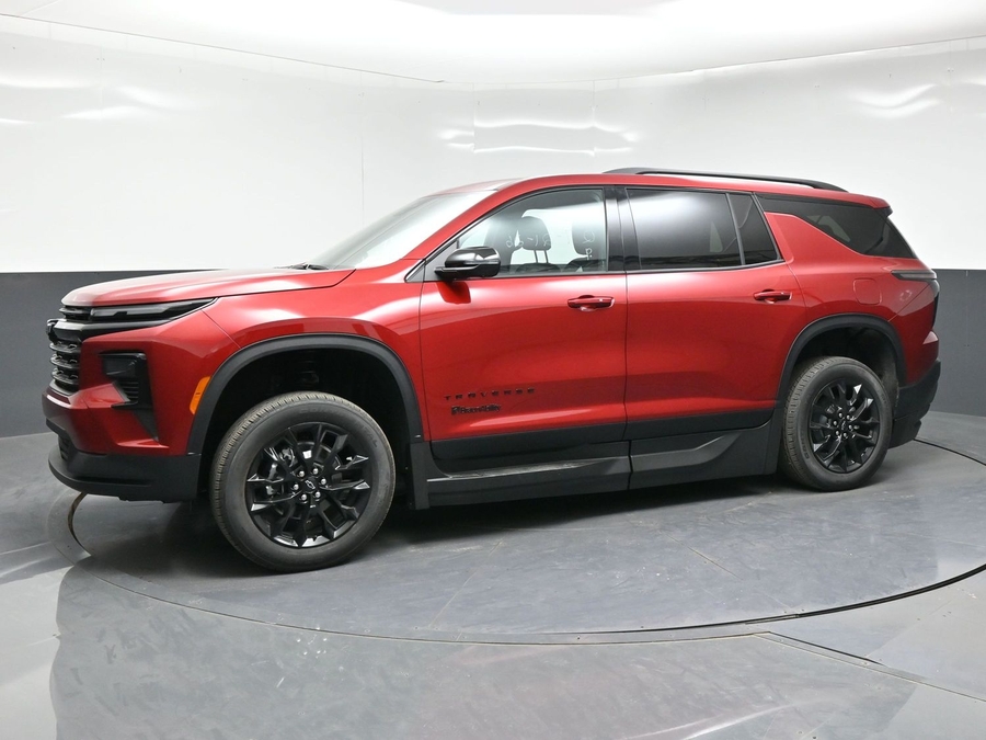 New 2026 Chevrolet Traverse 1LT Midnight - BraunAbility Side Entry In Floor Automatic Ramp