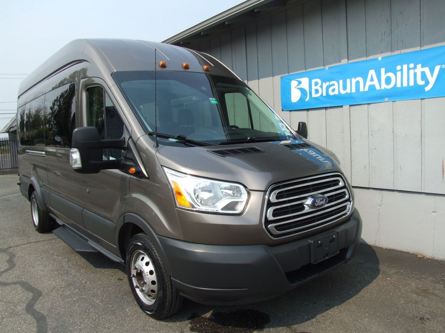 Used 2018 Ford Transit 350 HD XL - BraunAbility Rear Entry Entry Lift Automatic Ramp
