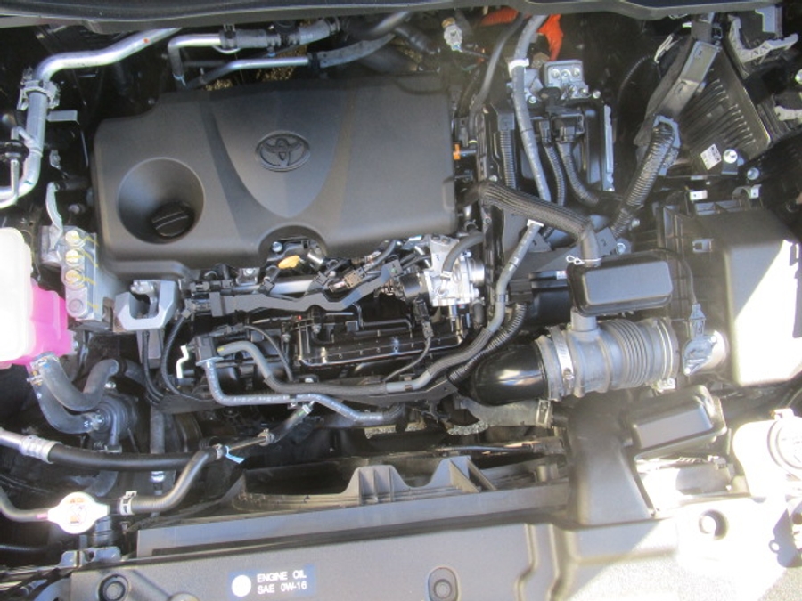 Used 2024 Toyota Sienna Hybrid LE Base - BraunAbility Side Entry Fold Out Automatic Ramp
