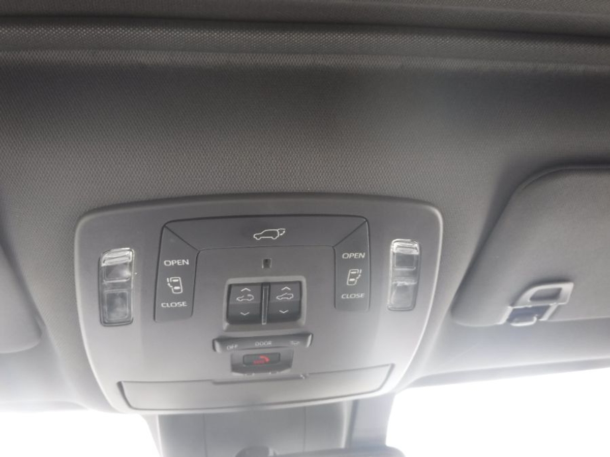 2022 TOYOTA SIENNA - Image 12