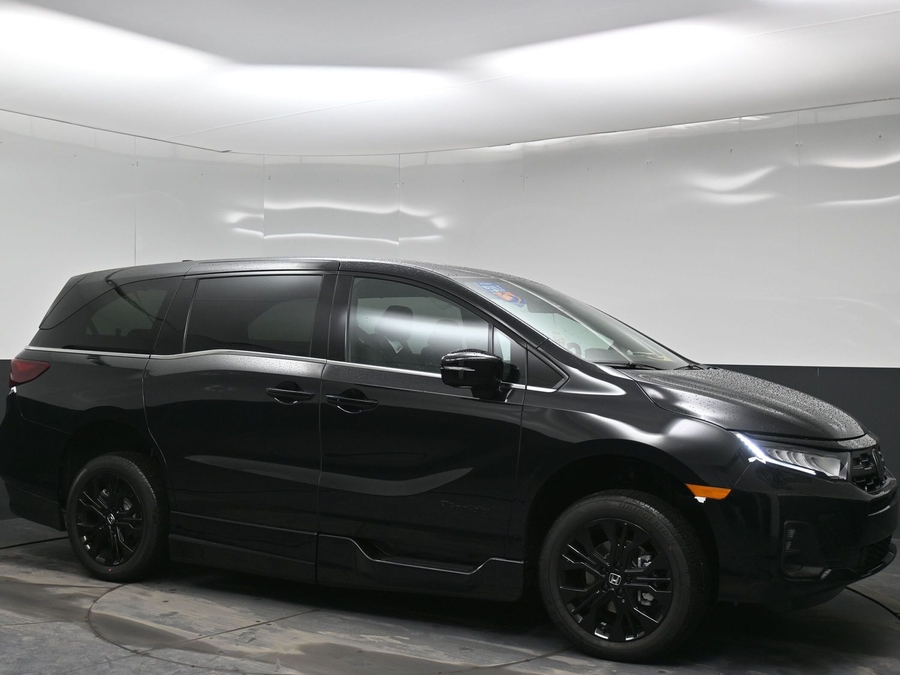 New 2026 Honda Odyssey Sport - BraunAbility Side Entry Entry In Floor Automatic Ramp