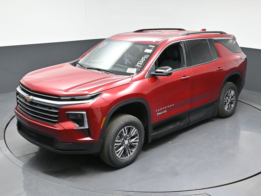 New 2026 Chevrolet Traverse 1LT - BraunAbility Side Entry In Floor Automatic Ramp