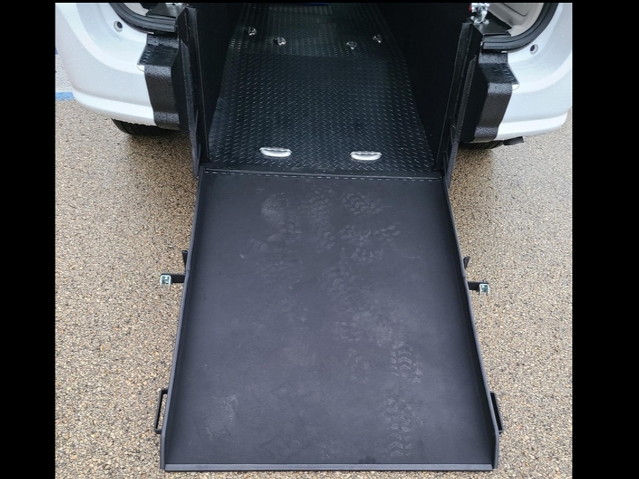 Used 2019 Dodge Grand Caravan SE - ATS Rear Entry Entry Fold Out Manual Ramp