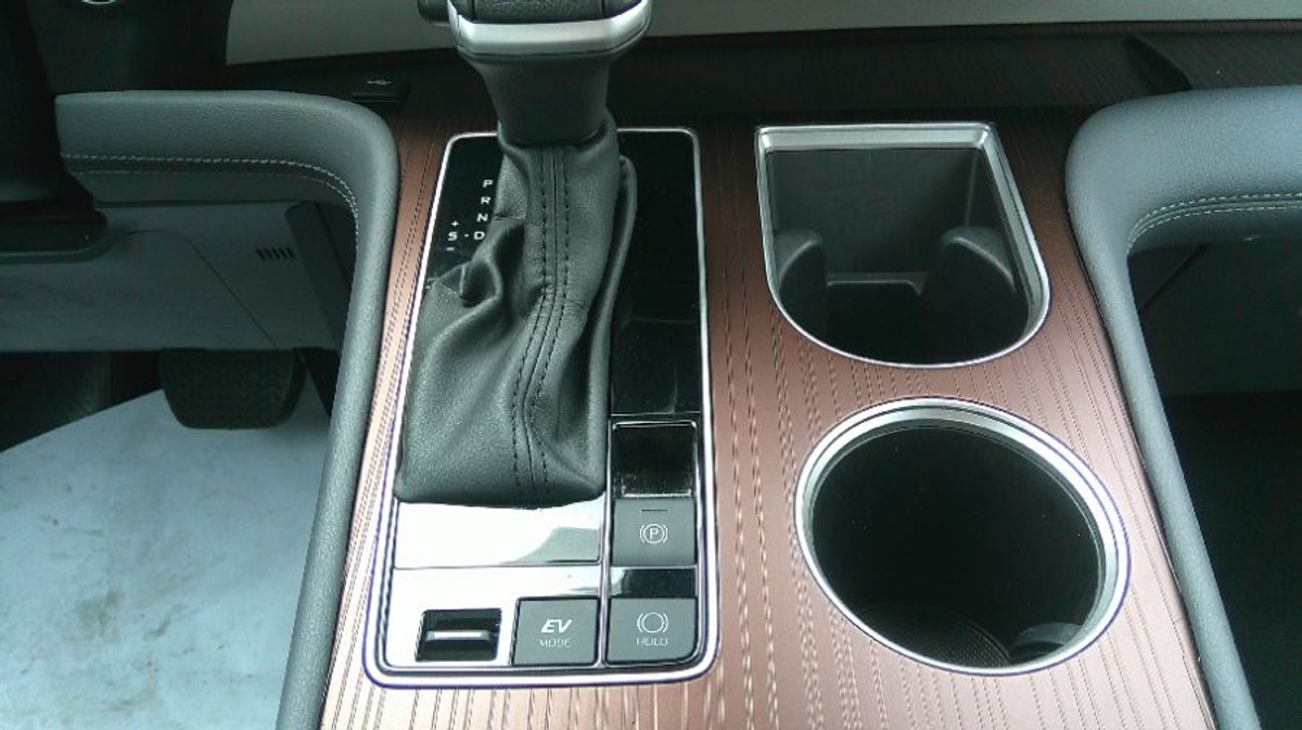 2024 TOYOTA SIENNA - Image 8