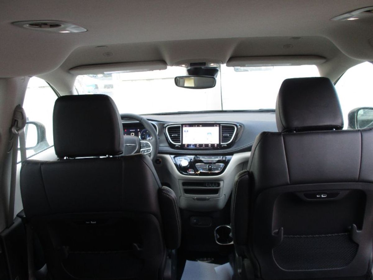 2024 CHRYSLER PACIFICA - Image 13