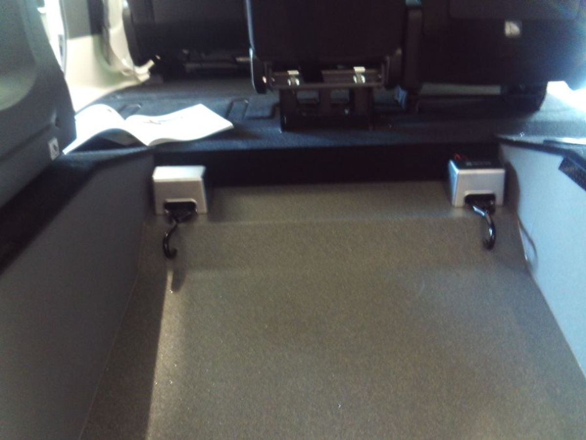 2024 CHRYSLER VOYAGER - Image 14