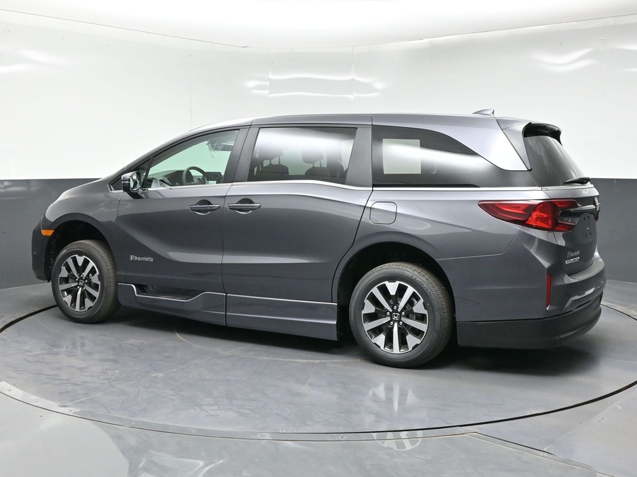 New 2026 Honda Odyssey EX-L - BraunAbility Side Entry In Floor Automatic Ramp