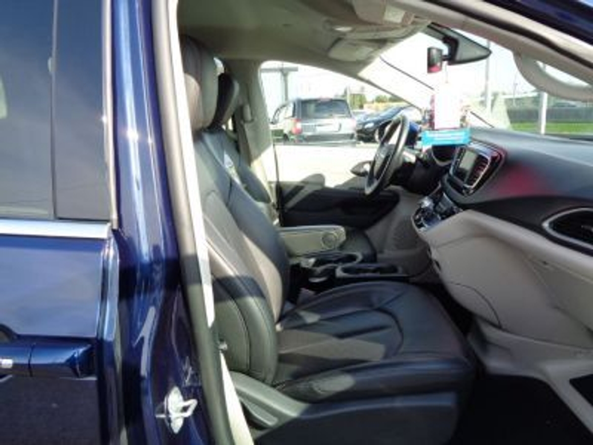 2020 CHRYSLER PACIFICA - Image 6