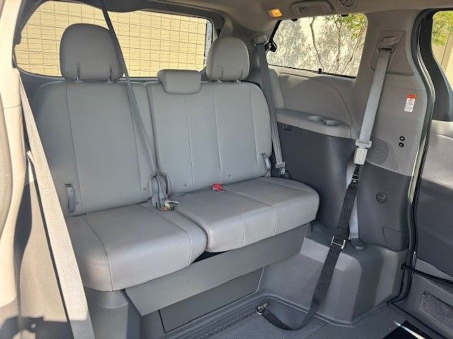 Used 2015 Toyota Sienna XLE Base - VMI Side Entry Entry In Floor Automatic Ramp
