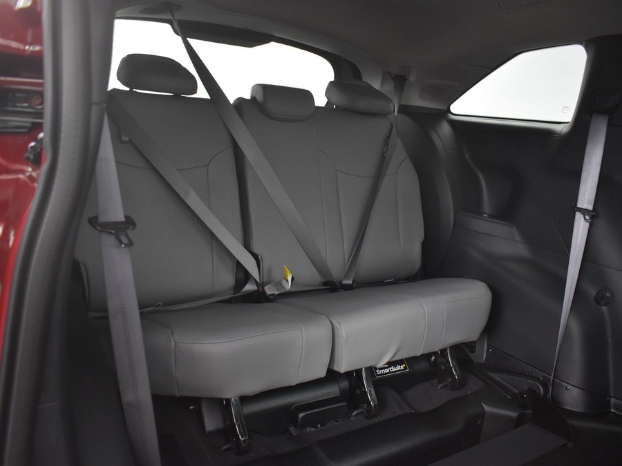 New 2025 Toyota Sienna Hybrid XLE Plus - BraunAbility Side Entry Entry Fold Out Automatic Ramp
