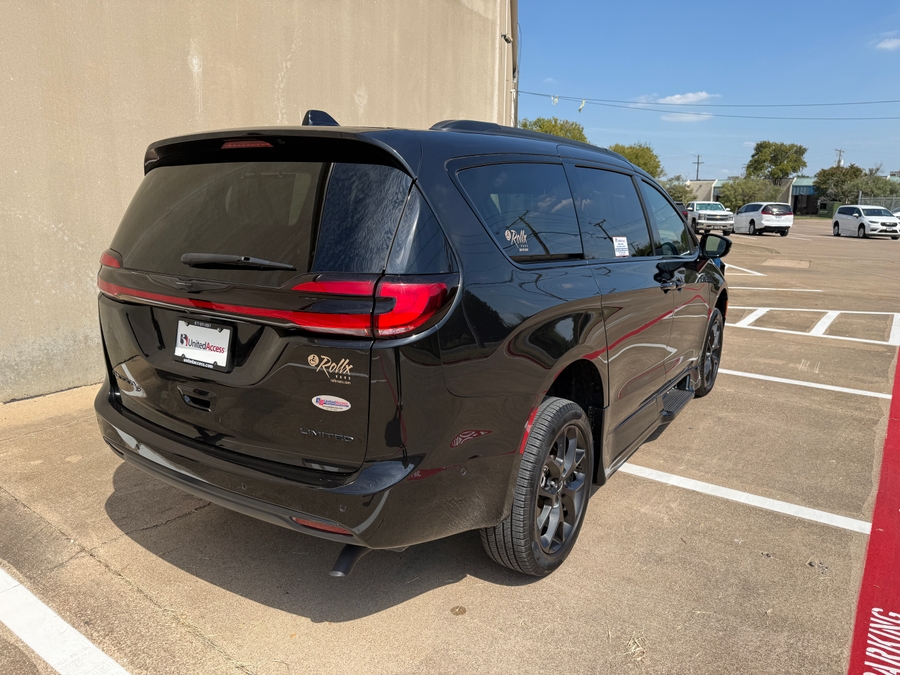 Used 2023 Chrysler Pacifica Limited Sport - RLX Side Entry Entry In Floor Automatic Ramp