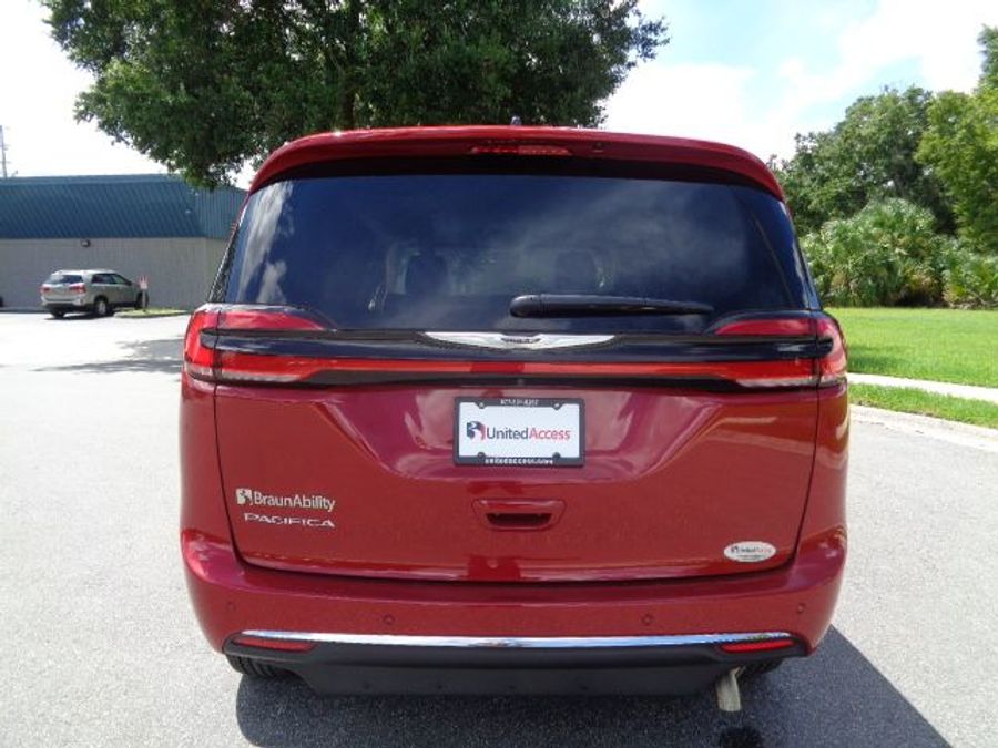 Used 2024 Chrysler Pacifica Touring L - BraunAbility Side Entry Entry In Floor Automatic Ramp