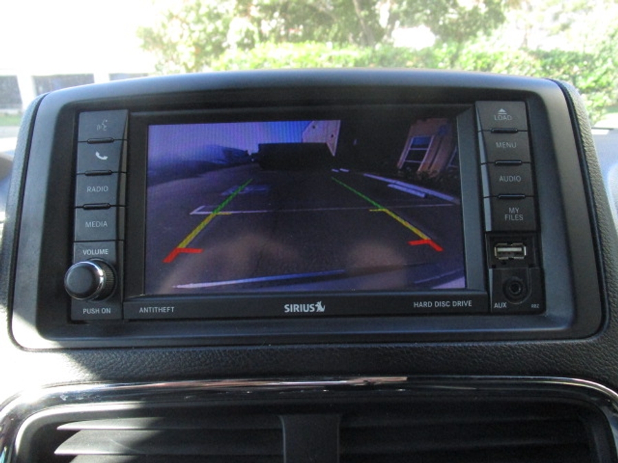 Used 2019 Dodge Grand Caravan SXT - VMI Side Entry Entry Fold Out Automatic Ramp