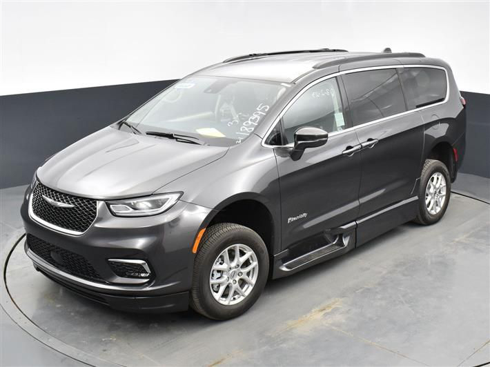 2022 CHRYSLER PACIFICA - Image 13