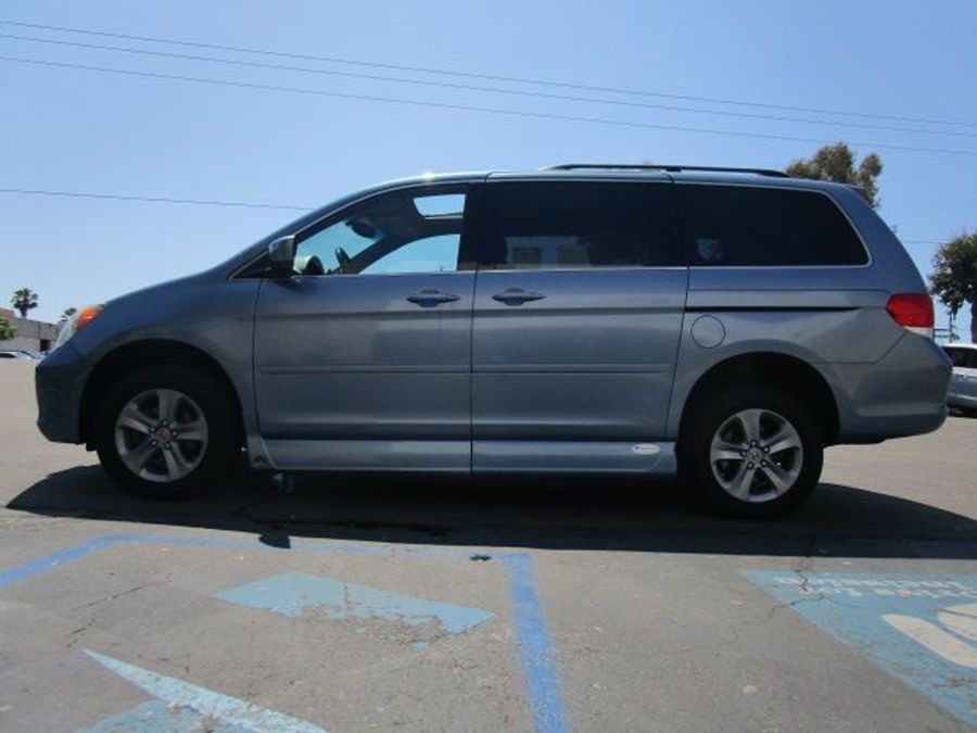 Used 2008 Honda Odyssey Touring - VMI Side Entry Entry In Floor Automatic Ramp