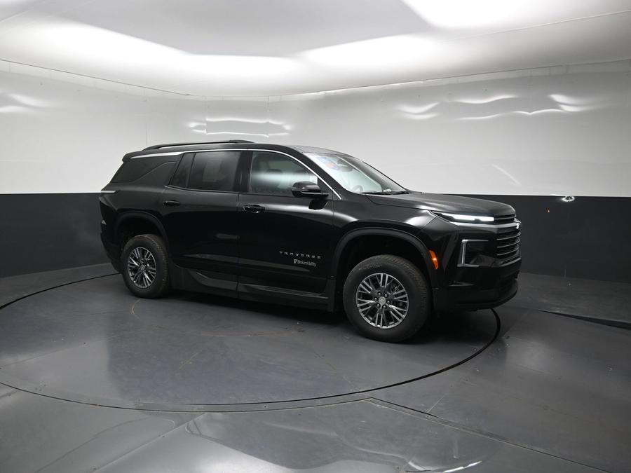 New 2027 Chevrolet Traverse 1LT - BraunAbility Side Entry In Floor Automatic Ramp