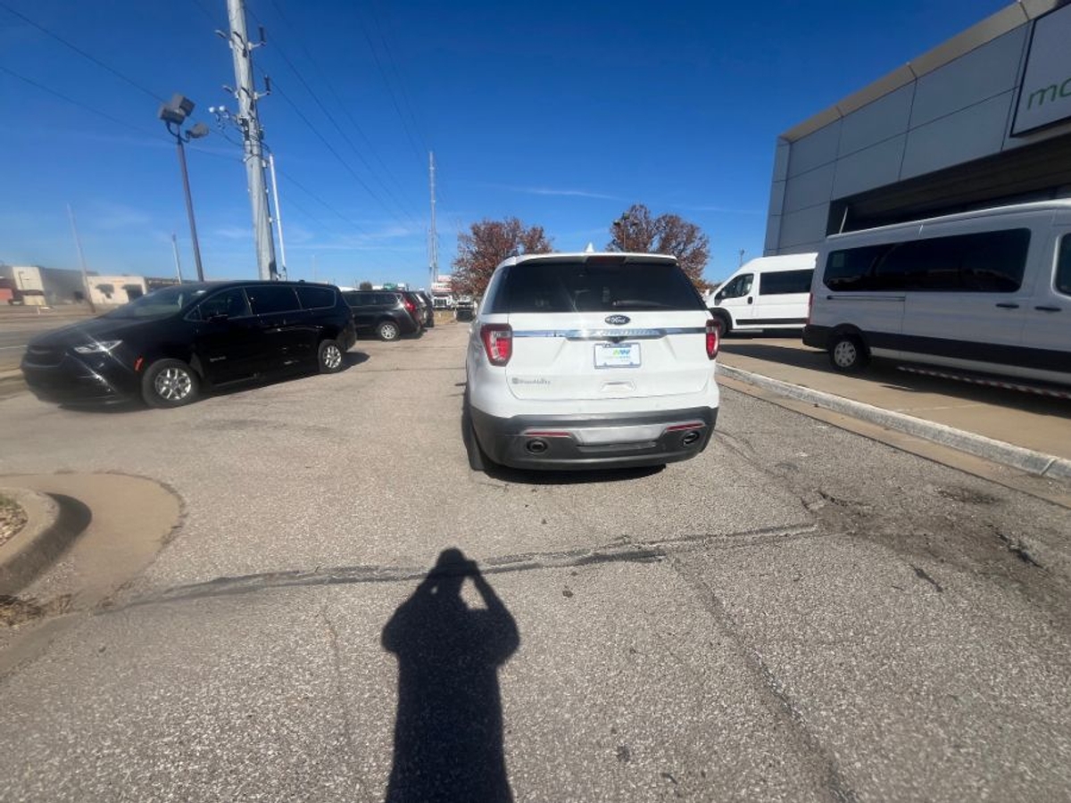 2017 FORD EXPLORER - Image 5