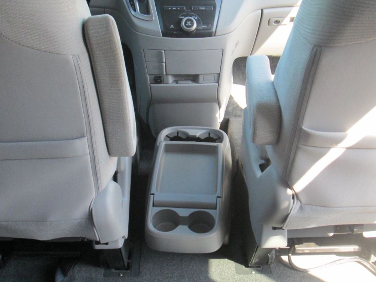  Honda Odyssey image number 8