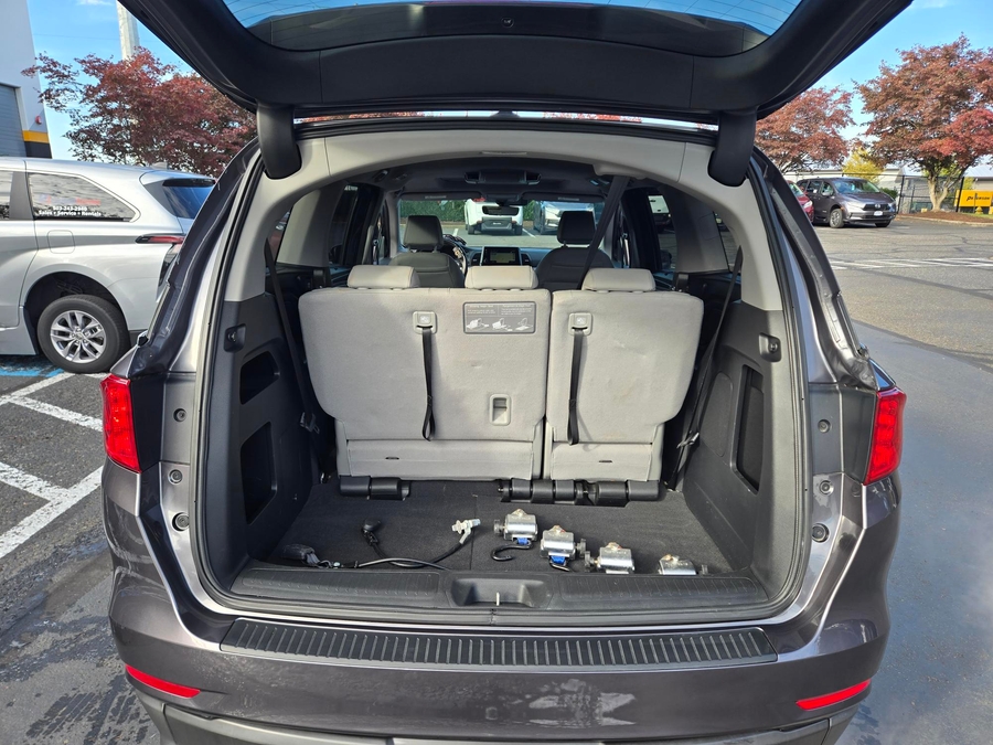 Used 2019 Honda Odyssey EX-L - BraunAbility Side Entry Entry In Floor Automatic Ramp