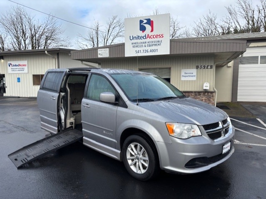 2016 Dodge Grand Caravan SXT's photo