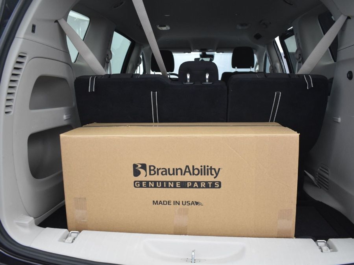 2023 CHRYSLER VOYAGER - Image 14