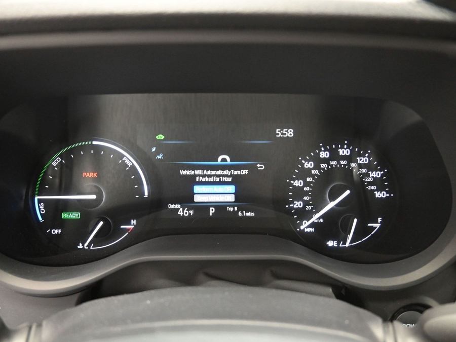 Silver Toyota Sienna image number 15
