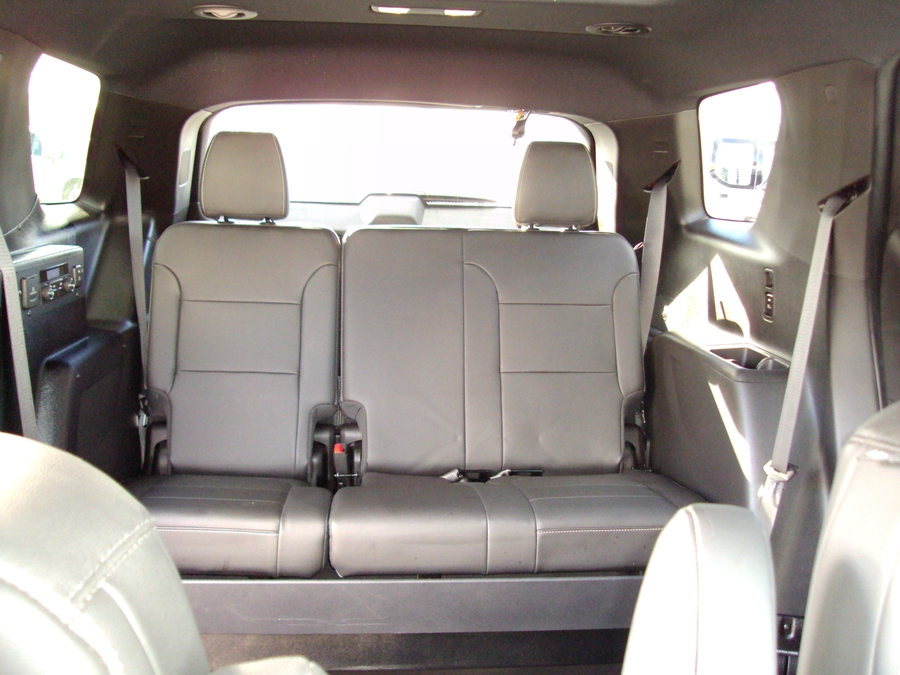 Used 2023 Chevrolet Traverse 3LT - BraunAbility Side Entry Entry In Floor Automatic Ramp