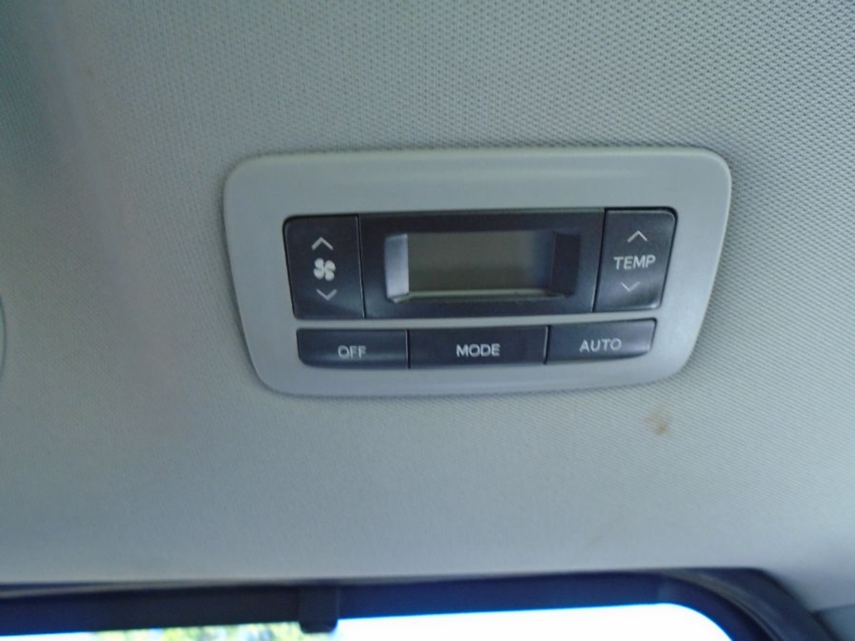 2020 TOYOTA SIENNA - Image 8