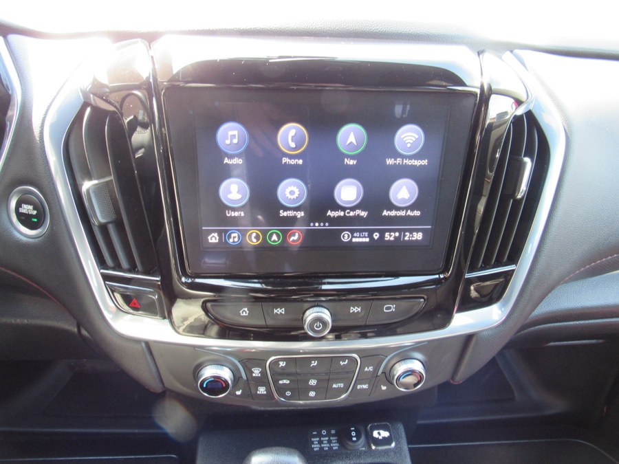 Red Chevrolet Traverse image number 16