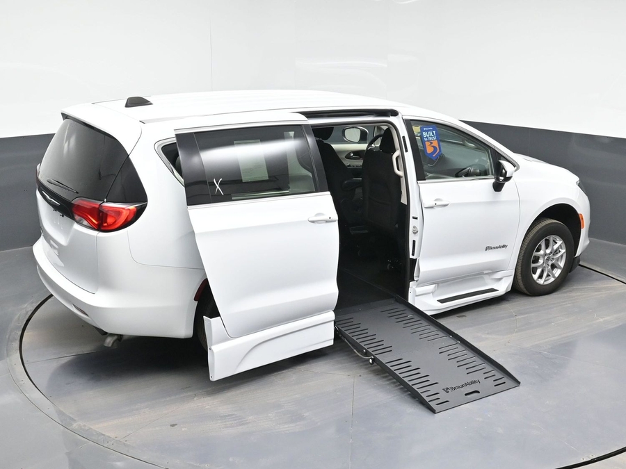 Used 2023 Chrysler Voyager LX - BraunAbility Side Entry Entry Fold Out Automatic Ramp