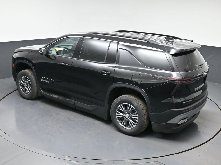 New 2026 Chevrolet Traverse 1LT - BraunAbility Side Entry In Floor Automatic Ramp