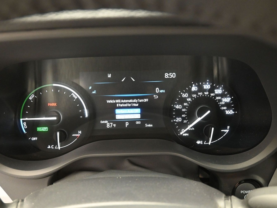 Black Toyota Sienna image number 12