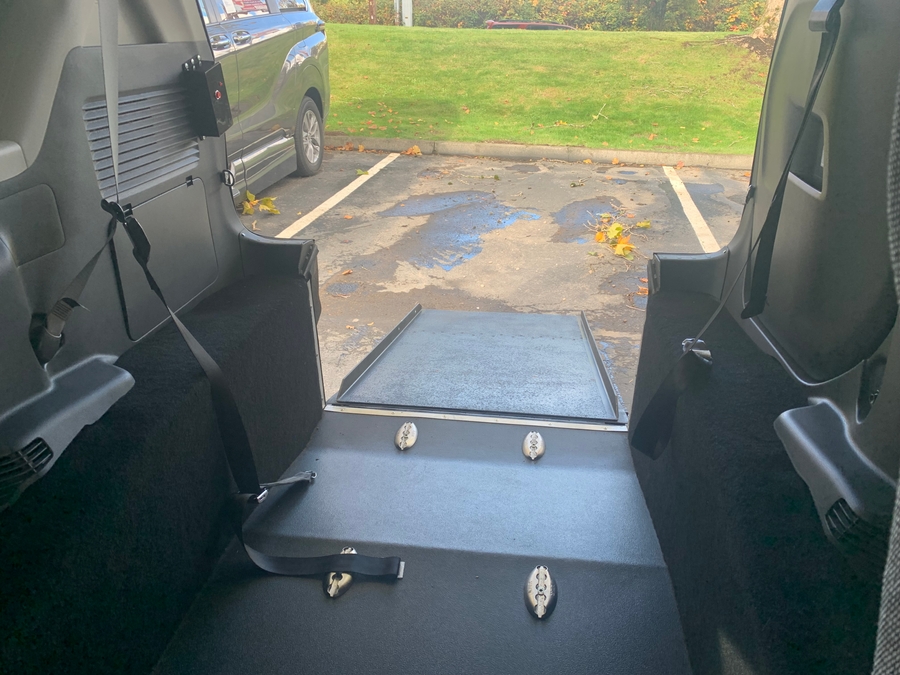 Used 2022 Toyota Sienna LE - Rear Entry Entry Fold Out Manual Ramp