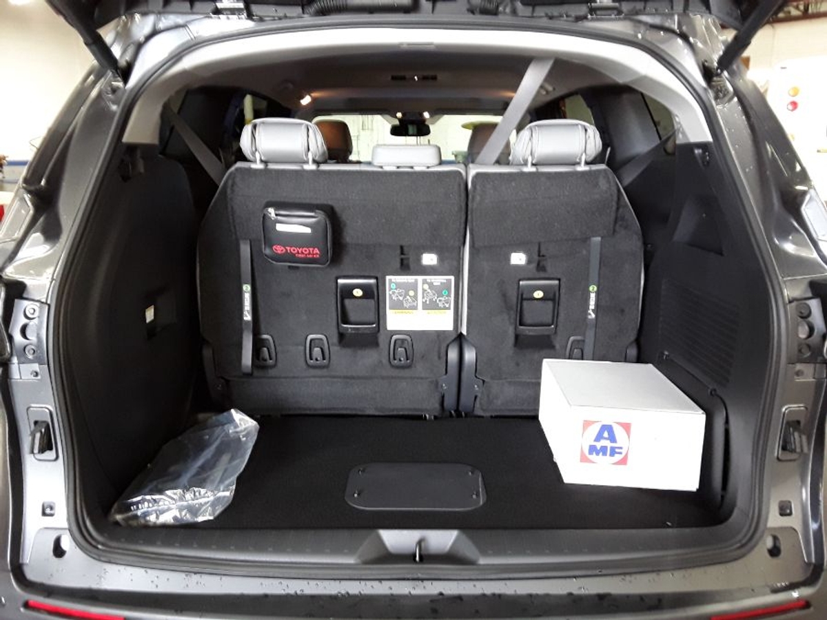 2025 TOYOTA SIENNA - Image 44