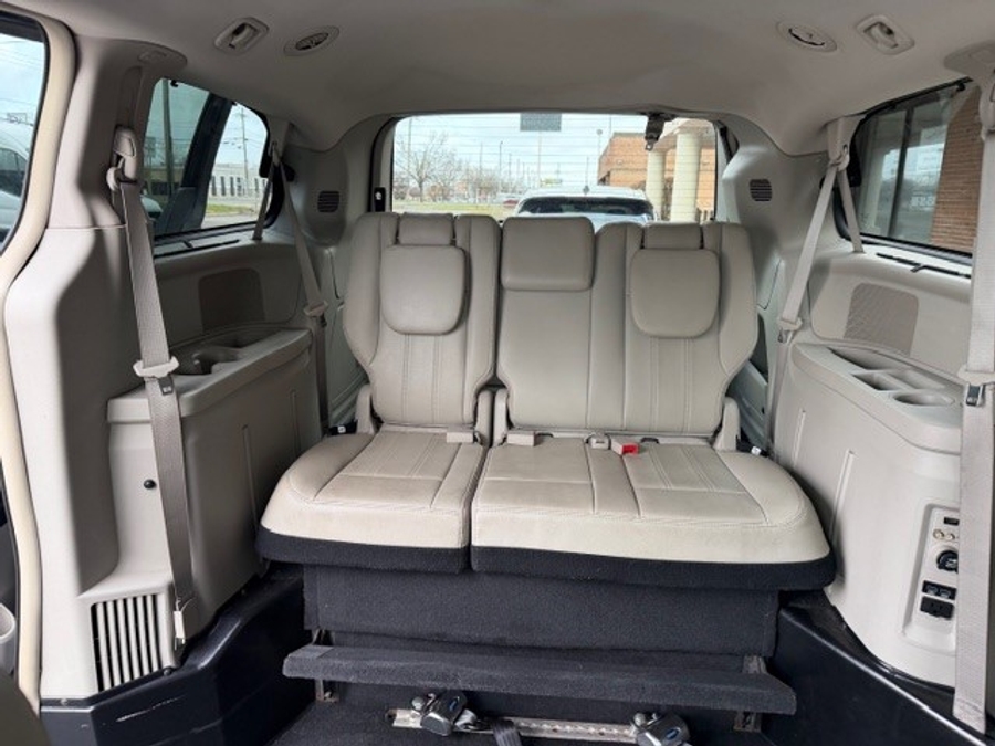 Used 2014 Chrysler Town and Country Touring-L - RLX Side Entry Entry In Floor Automatic Ramp