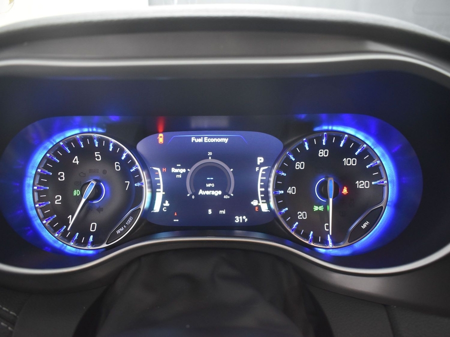 New 2025 Chrysler Pacifica Select Safety - BraunAbility Side Entry Entry In Floor Automatic Ramp