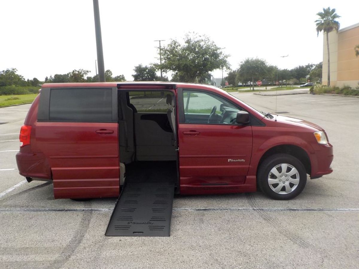 2015 Dodge Grand Caravan SE